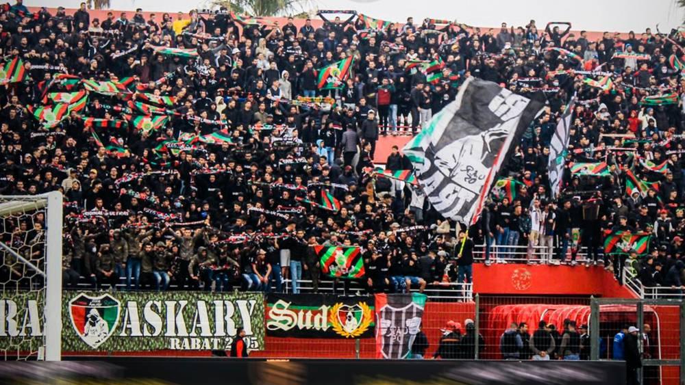 انطلاق عملية بيع التذاكر الخاصة بجماهير الجيش الملكي في لقاء الديربي أمام الفتح وتحديد أثمنتها في 30 و200 درهم