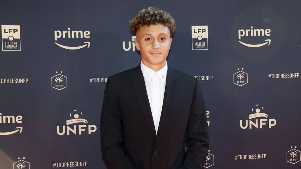 إلياس بن صغير: "محظوظ بتوفري على الجنسيتيْن الفرنسية والمغربية ولم أقرّر بعد المنتخب الذي سأُمثِّله"