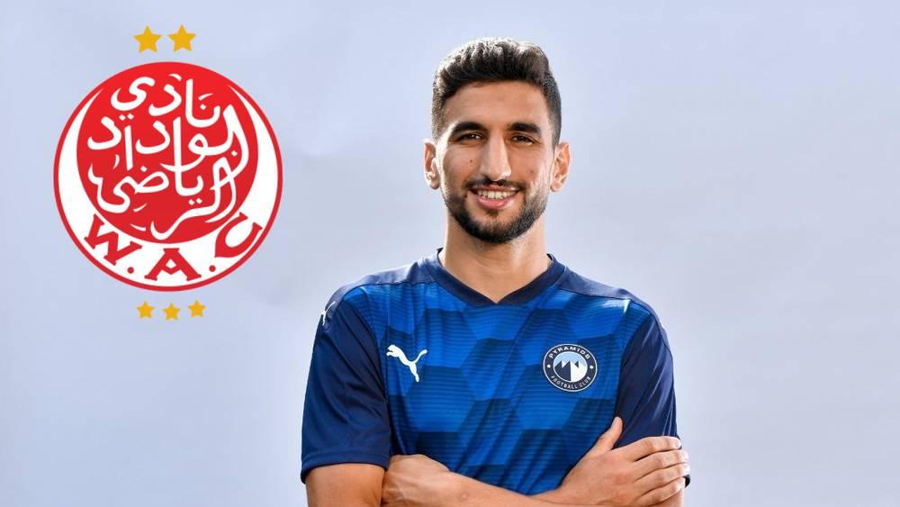 الكرتي يزور بعثة الوداد في فندق الإقامة بالقاهرة قبل نهائي العصبة أمام الأهلي