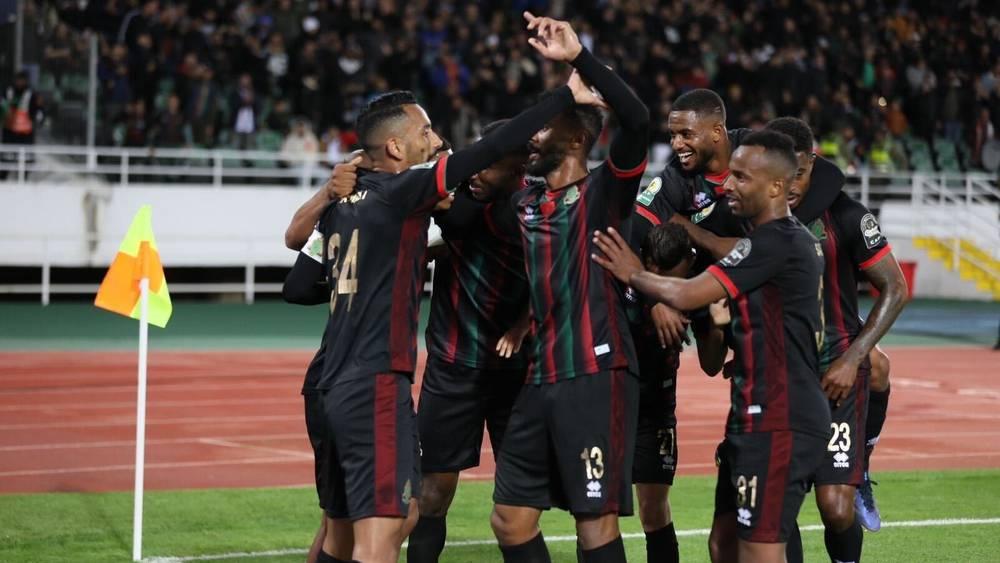 تشكيلة الجيش الملكي أمام الرجاء.. الصمدي يعتمد على الناجي وحدراف والنفاتي والسهد يقود الخط الأمامي