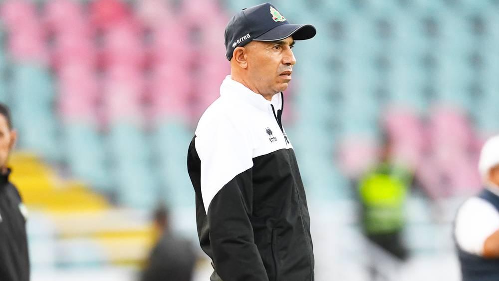 الصمدي: "كانت بطولة صعبة جدا.. أشكر اللاعبين على قتاليتهم خاصة أنهم عانوا كثيرا وهنيئا لكل مكونات النادي"