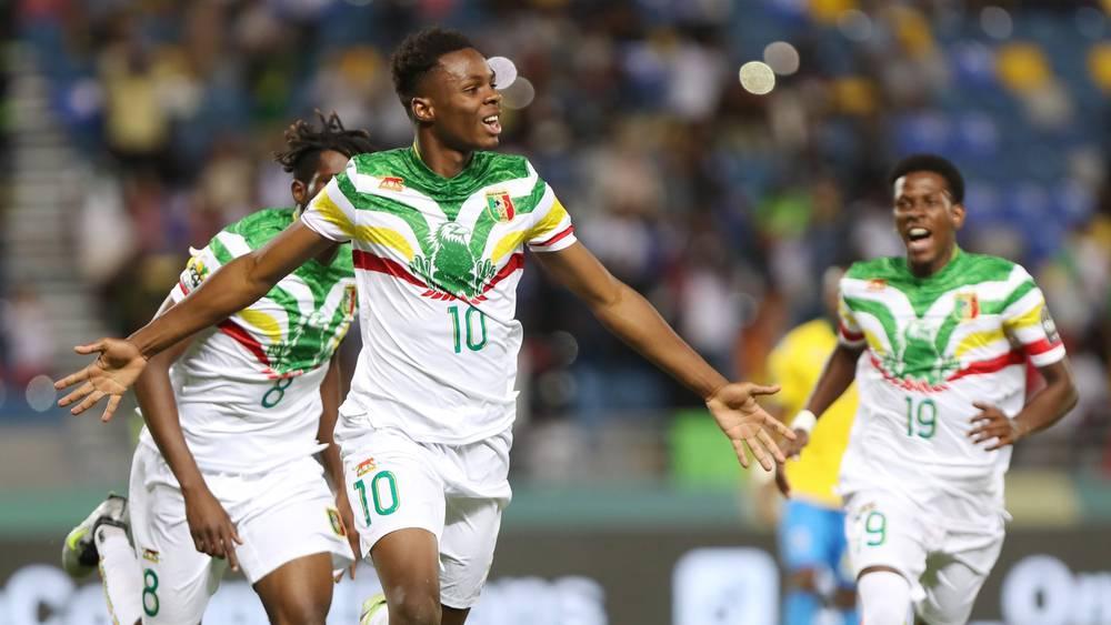 كأس أفريقيا تحت 23 سنة/ المنتخب المالي يفوز على الغابون (3-1) ويتصدر المجموعة الثانية