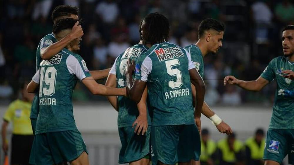 زينباور يمنح لاعبي الرجاء 3 أيام راحة قبل استئناف التداريب استعدادا لمواجهة الوداد في "الديربي"