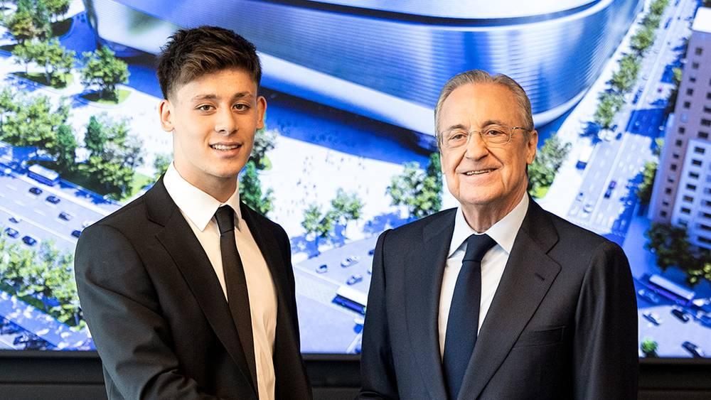 أردا غولر: "برشلونة؟ عندما ظهر ريال مدريد فقدت عروض كل الأندية قيمتها ولن ألعب لفريق آخر على سبيل الإعارة"