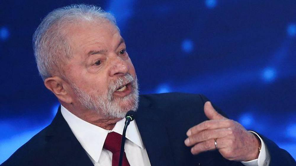 رئيس البرازيل منتقدا خيار تعيين أنشيلوتي مدربًا لمنتخب بلاده: "إذا كان سيحل مشاكل البرازيل لماذا لم يتم استدعاءه لحل مشاكل إيطاليا"