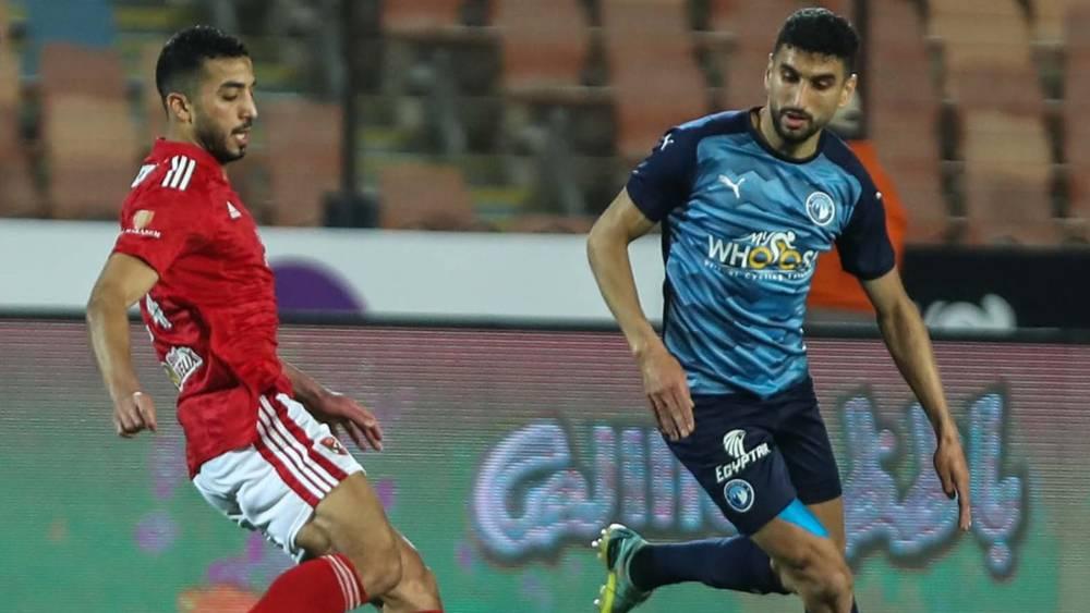 تقارير مصرية: "بيراميدز يشترط على الأهلي الحصول على خدمات محمد عبد المنعم مقابل تسريح الكرتي"