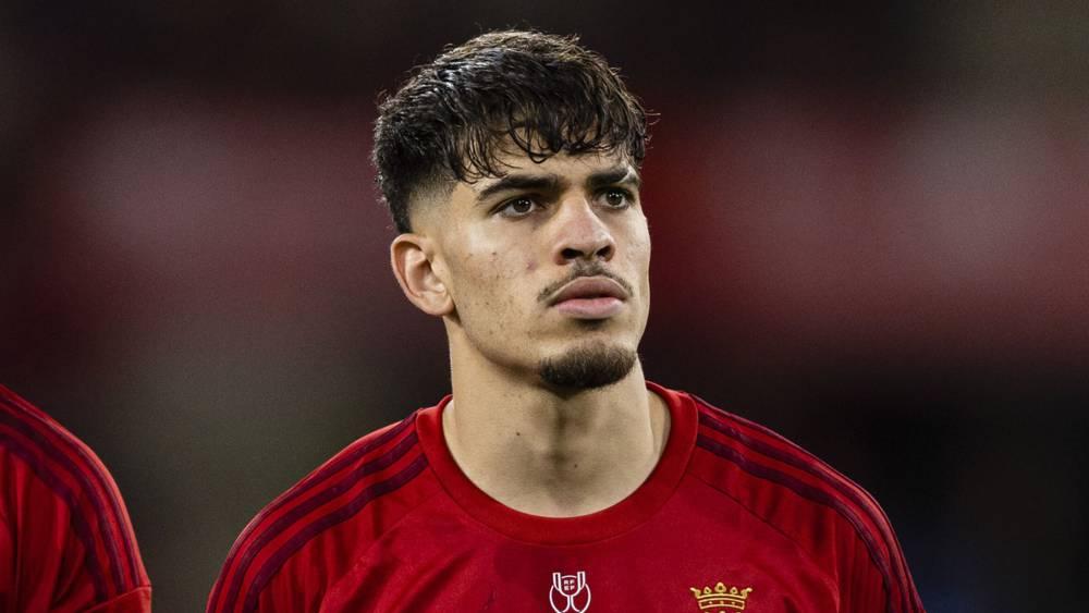 الزلزولي يقطع عطلته الصيفية ويقرر الالتحاق بتداريب برشلونة يوم الإثنين المقبل