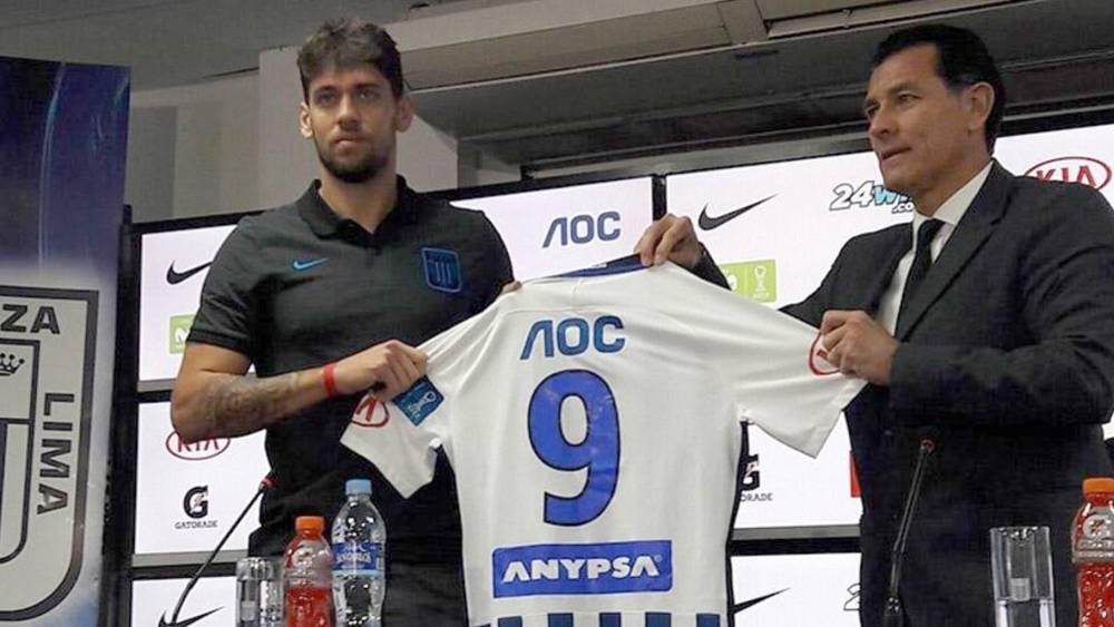 غرائب "الميركاتو".. لاعب أوروغواياني يبحث عن التعاقد مع فريق على منصات التواصل الاجتماعي!