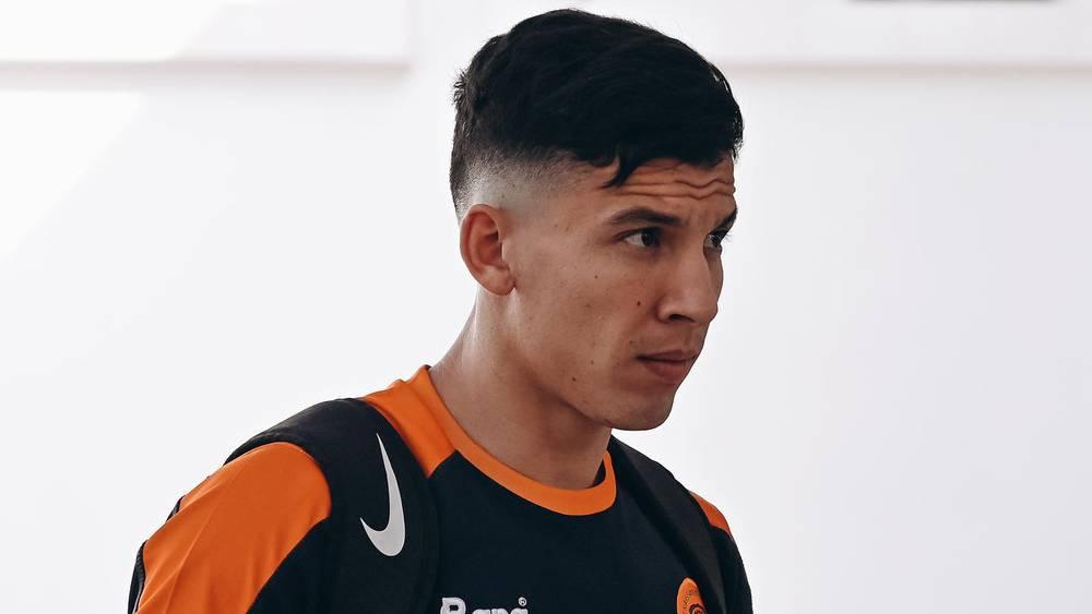 نهضة بركان يُجدّد عقد حارس مرماه حمزة حمياني لموسميْن