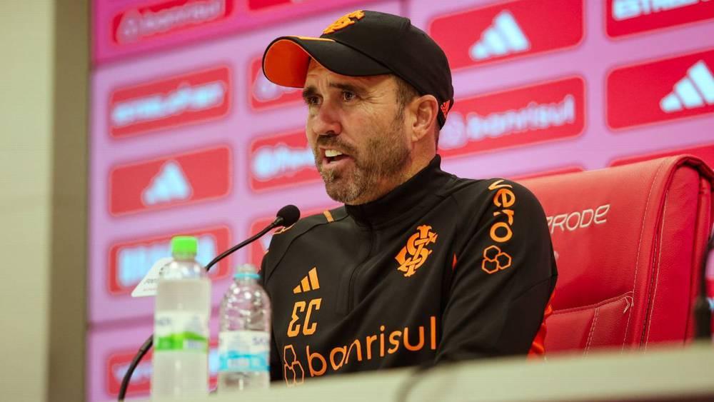 للمرة الأولى في التاريخ.. المدربون الأجانب يشكلون "الأغلبية" في الدوري البرازيلي