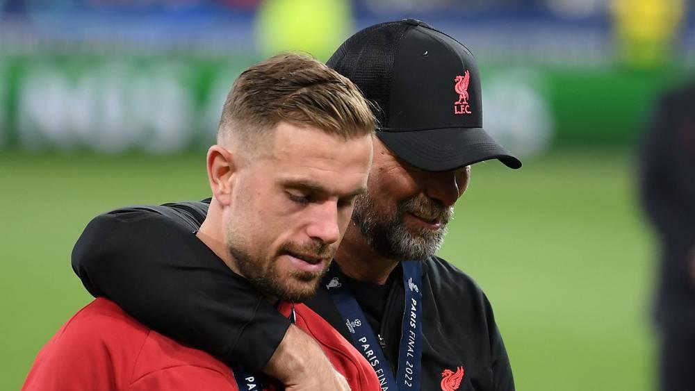 كلوب: "أردنا الاحتفاظ بهندرسون ولكننا لم نستطع.. إذا أراد المغادرة فلا يوجد سبب لمنعه"