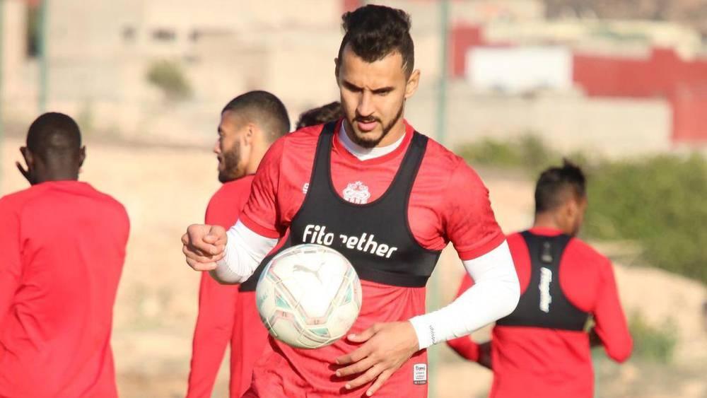 لجنة النزاعات تحكم بفسخ عقد محمد الجعواني من طرف واحد مع حسنية أكادير لعدم توصله بمستحقاته العالقة