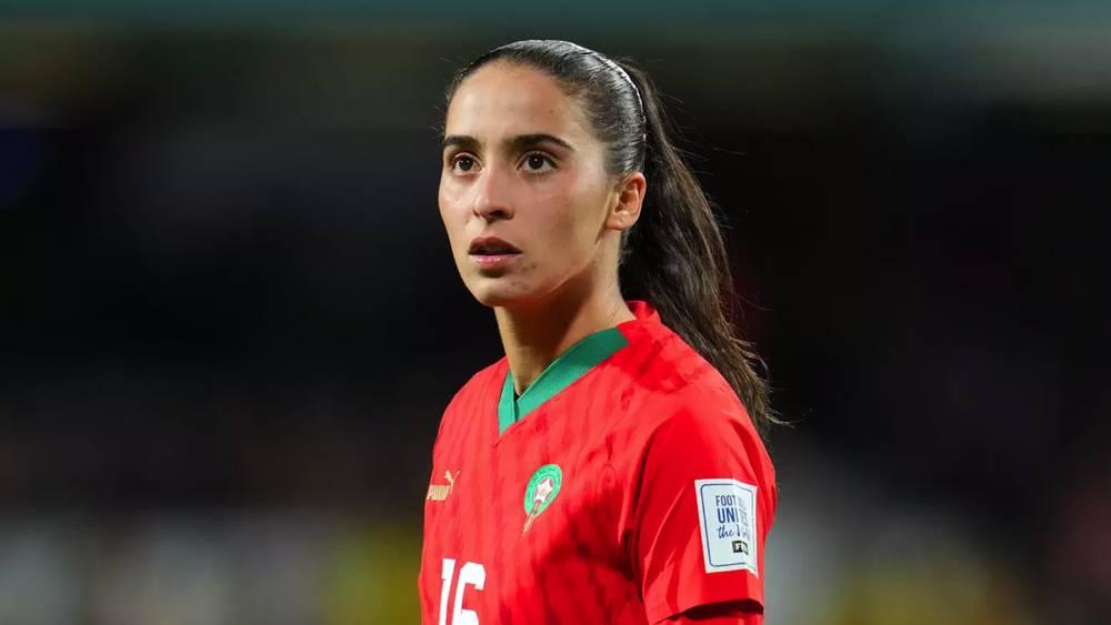 أنيسة لحماري: "مباراة فرنسا لها دلالات خاصة بالنسبة لي وسنقدم كل ما في جُعبتنا"