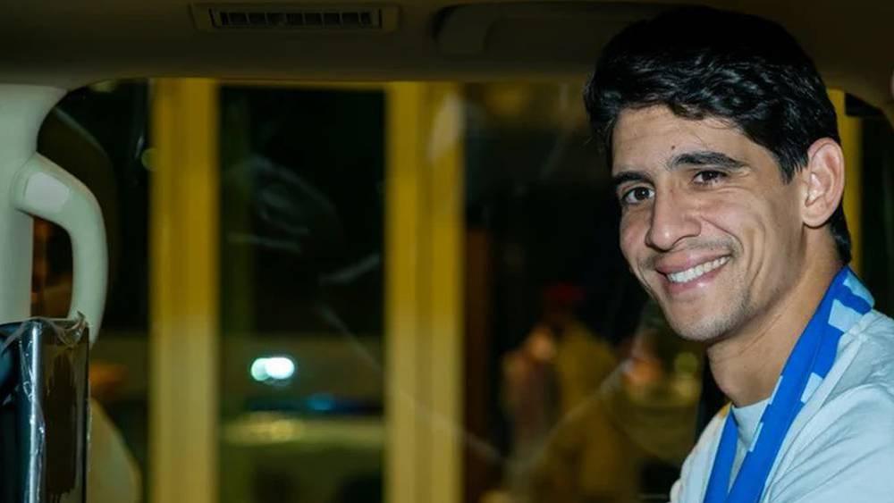 Al Hilal - Yassine Bono présenté en grande pompe aux supporters