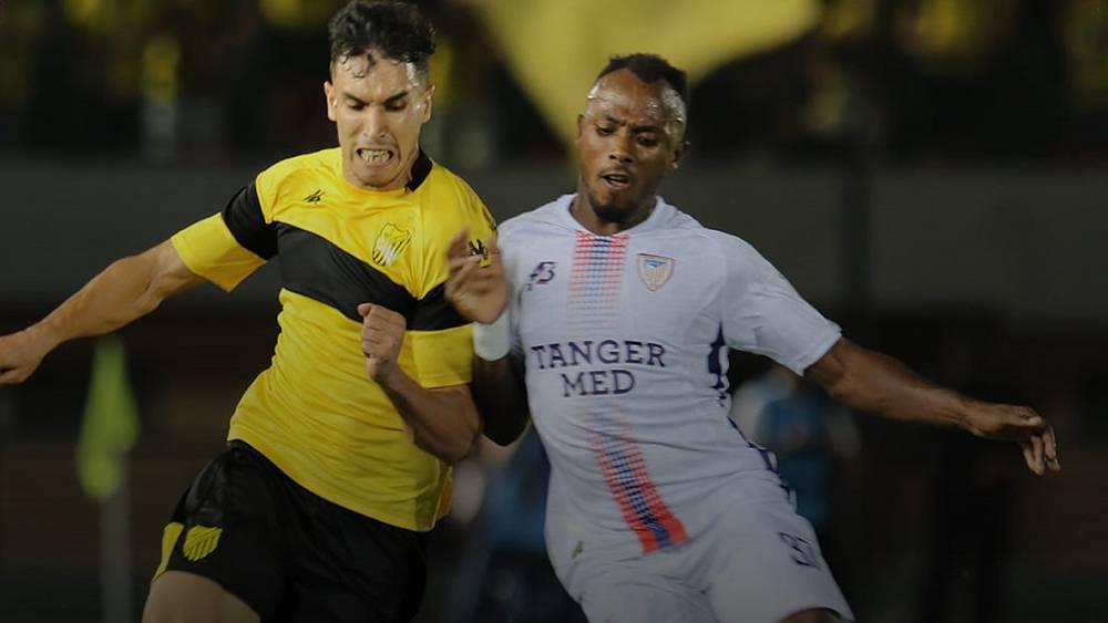 المغرب الفاسي يقص شريط البطولة الاحترافية بانتصار على المغرب التطواني (2-1)