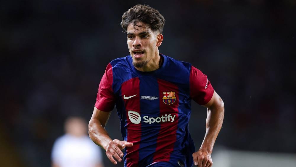 "موندو ديبورتيفو"/ برشلونة يحدد سعر بيع الزلزولي في 30 مليون يورو رغم تمسك الفريق باللاعب