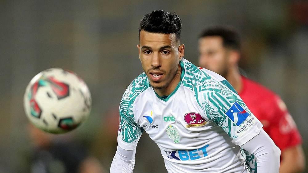 جمال حركاس يجري تداريب انفرادية ويغيب عن مباراة الغد بين الرجاء ويوسفية برشيد