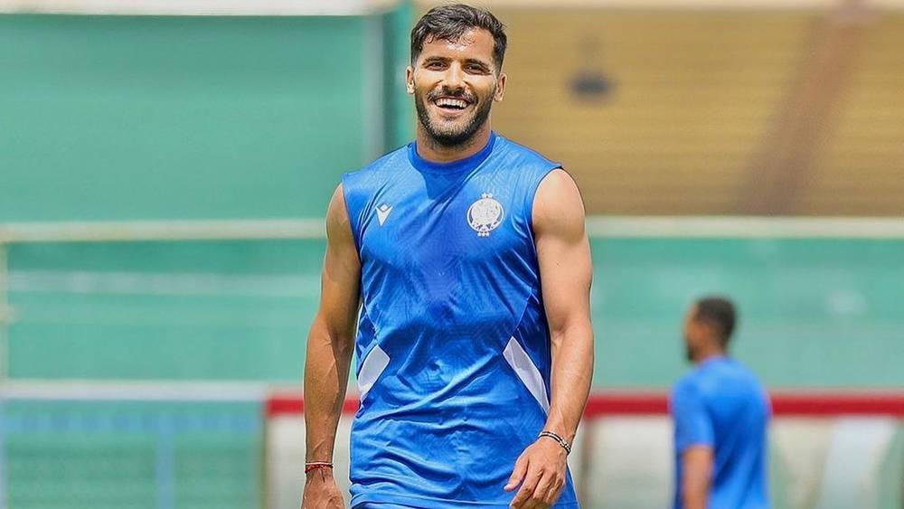 بنعيادة: "أشكر الوداد على الأيام التي قضيتها معه وانتقالي لبلوزداد جاء لرغبتي في البقاء قريبا من أعين المدرب بلماضي"