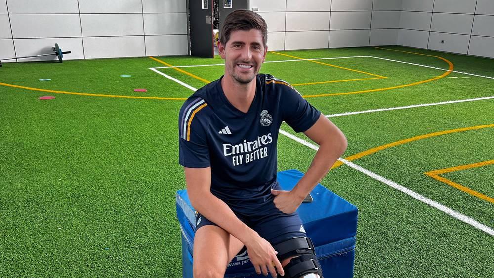 كورتوا يبدأ إعادة التأهيل بعد جراحة الرباط الصليبي