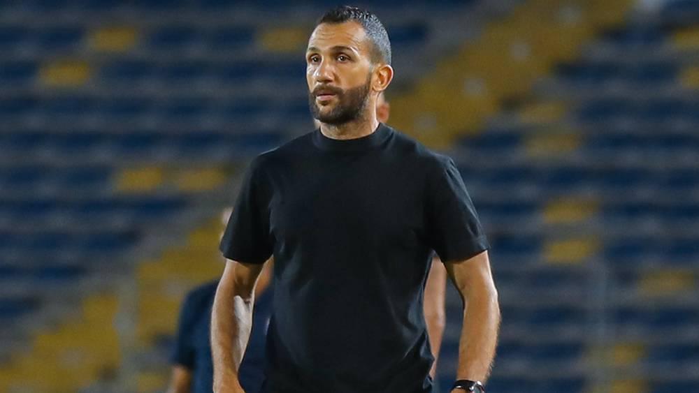 رمزي: "نعاني دفاعيا رغم تقديمنا كرة جميلة وأشكر الجماهير لأنها جعلتنا نحس كأننا نستقبل على أرضنا"