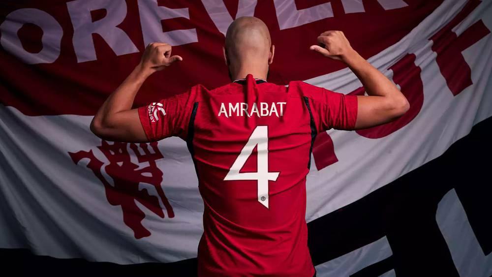 Manchester United - Sofyan Amrabat hérite du numéro 4