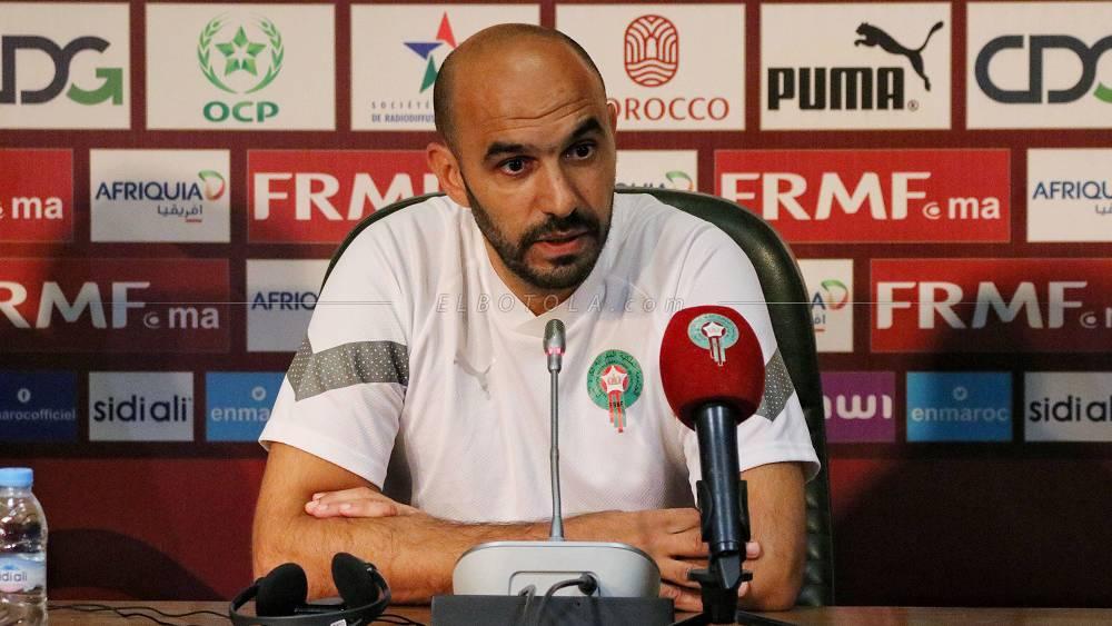 الركراكي: "نريد إنهاء الإقصائيات في صدارة المجموعة واستعادة مستوانا للتحضير جيدا لـ'الكان"