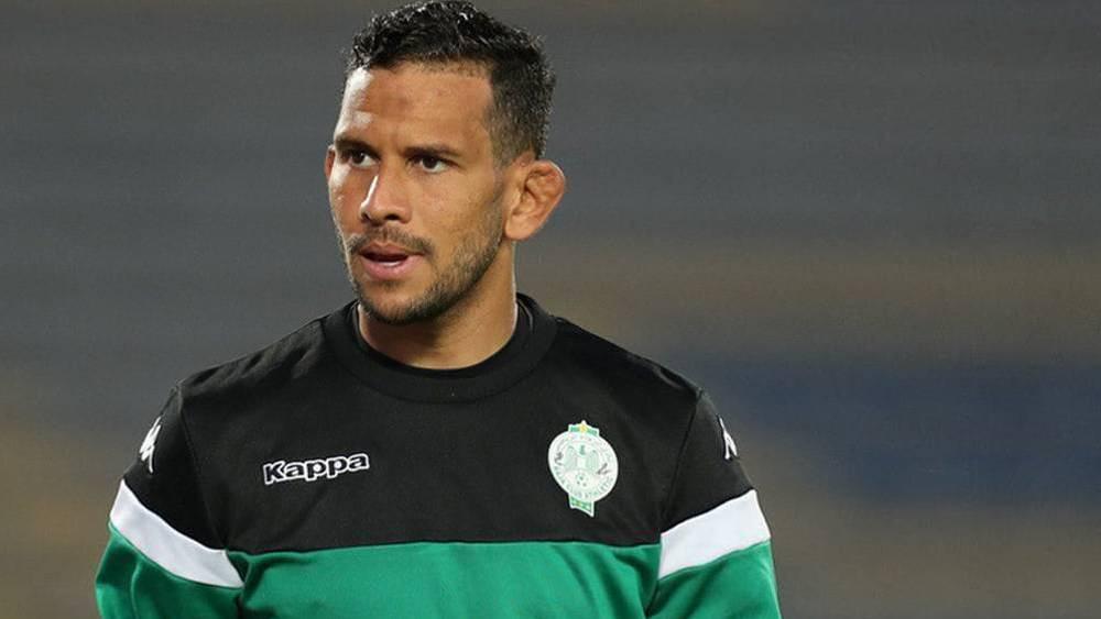 مروان فخر يوقع في هذه الأثناء عقدا جديدا مع الرجاء يمتد لموسمين