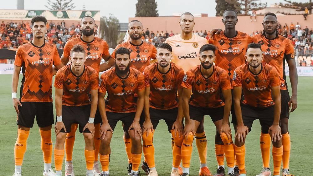 تشكيلة نهضة بركان.. الكرمة يعتمد على أسمائه المعتادة أمام بندل إنشورانس بقيادة الموساوي والفحلي