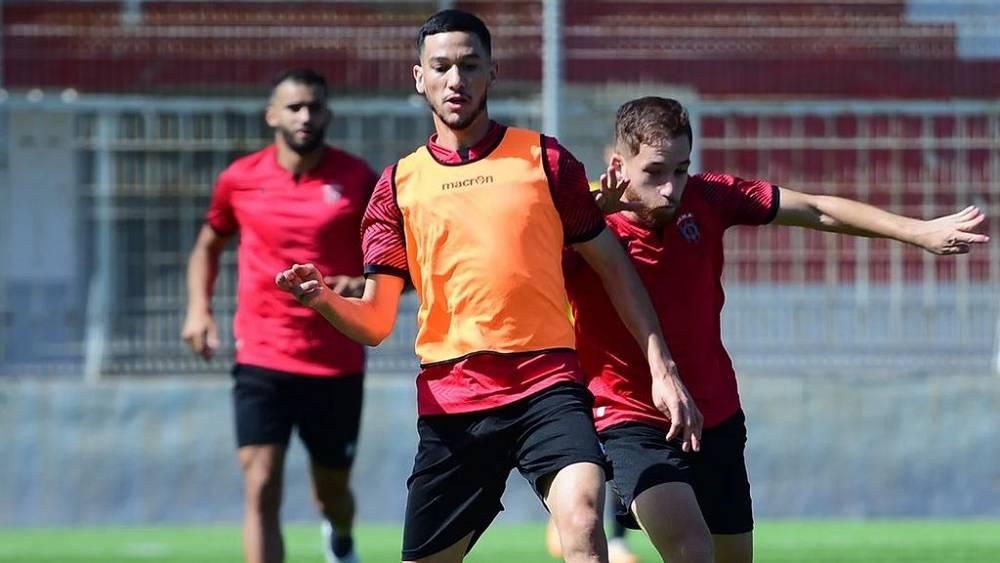 اتحاد العاصمة يخوض آخر حصة تدريبية بالجزائر قبل التوجه صوب المغرب تأهبا لمواجهة الفتح الرياضي