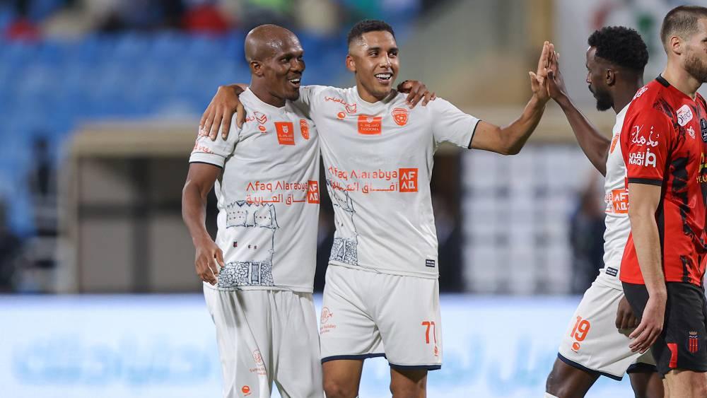 الصابيري يحرز هدفه الأول في دوري روشن السعودي ويساهم في فوز الفيحاء على الرياض (3-1)