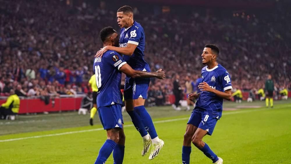 أوناحي أساسي وحارث احتياطي في تشكيلة أولمبيك مارسيليا أمام سان جيرمان