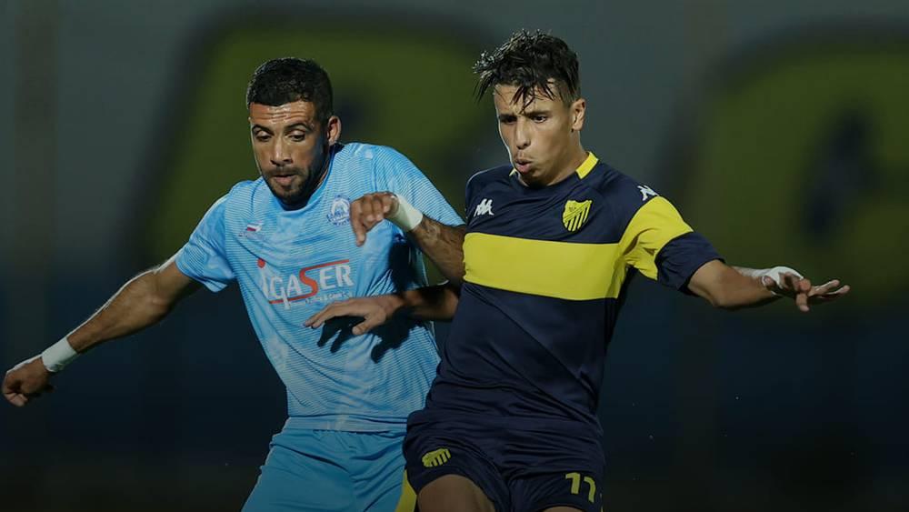 البطولة الاحترافية/ التعادل الإيجابي يحسم مواجهة نهضة الزمامرة وضيفه المغرب الفاسي (1-1)