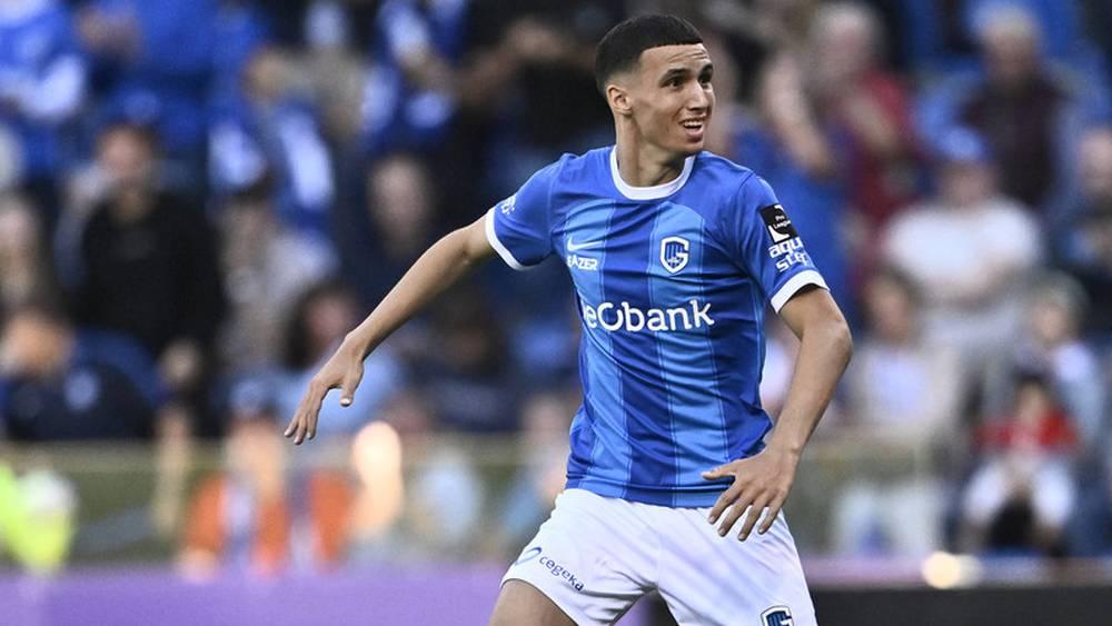 بلال الخنوس يصنع هدفًا خلال تعادل فريقه جينك مع فيستيرلو (3-3) في الدوري البلجيكي