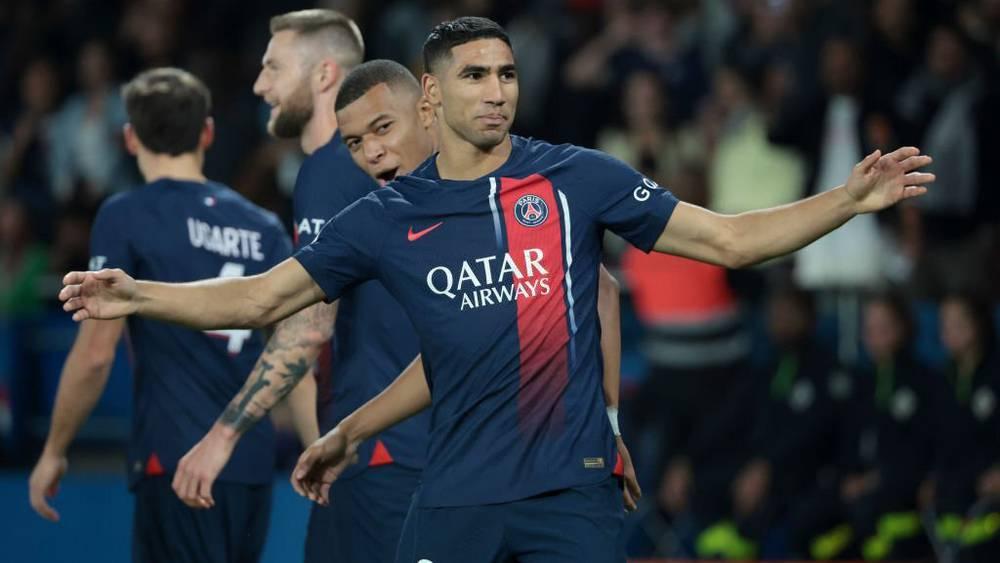 متفوقا على دي يونغ وفالفيردي.. حكيمي أكثر من قدم تمريرات ناجحة في الثلث الأخير من الملعب بالدوريات الخمس الكبرى