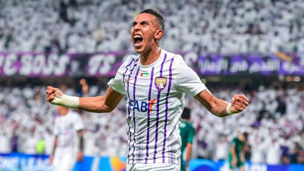 رحيمي يتوج بجائزة "أفضل لاعب" لشهر شتنبر المنقضي في الدوري الإماراتي