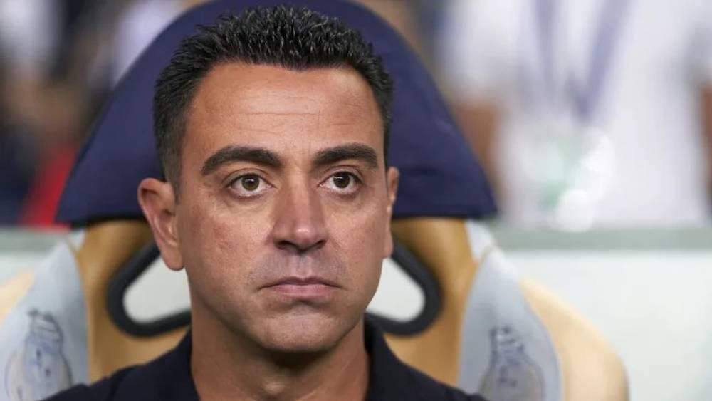 تشافي: "ملعب الكامب نو يتمتع بسعة كبيرة ولما لا يحتضن نهائي كأس العالم"