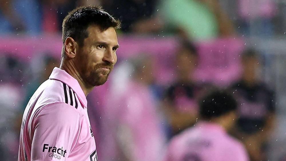 إنتر ميامي الأمريكي: "مفاوضات ضم ميسي لدوري 'روشن' السعودي غير صحيحة.. إنه سعيد هنا ولا نية له في الرحيل"