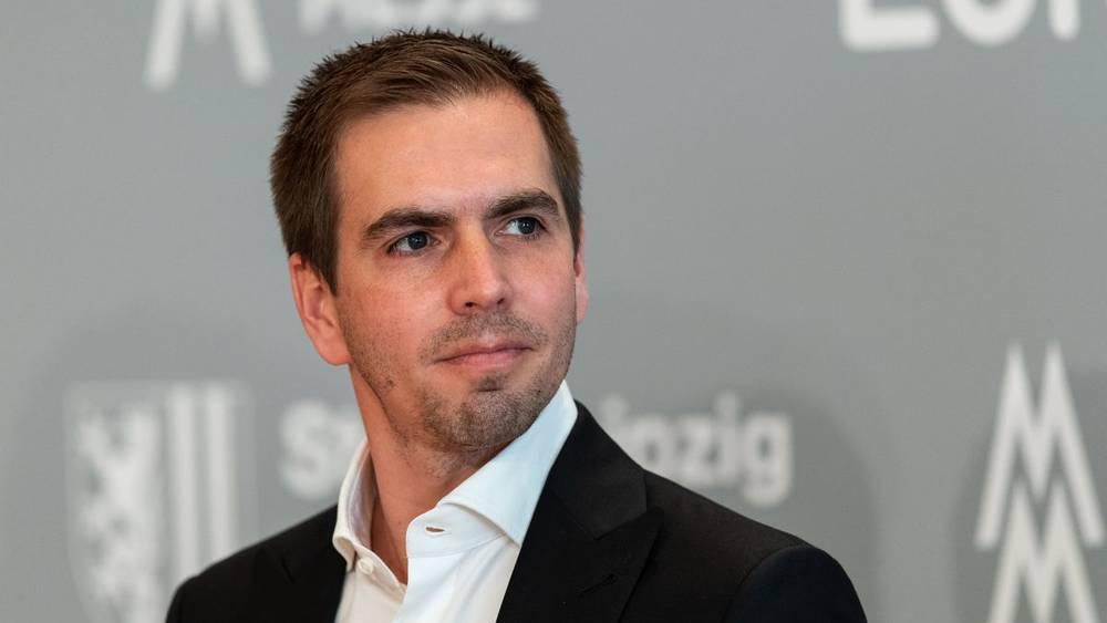 الألماني فيليب لام: "الفيفا أهمل الجانب البيئي في اختيار مستضيفي كأس العالم 2030"