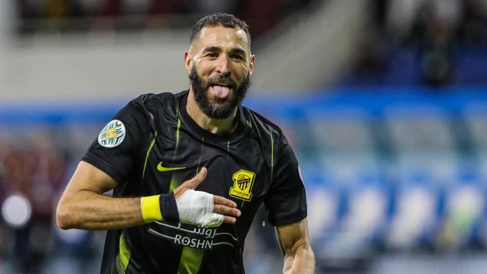 بعد اتهامه بالارتباط بجماعة "الإخوان المسلمين".. بنزيما يعتزم تقديم شكوى ضد وزير الداخلية الفرنسي