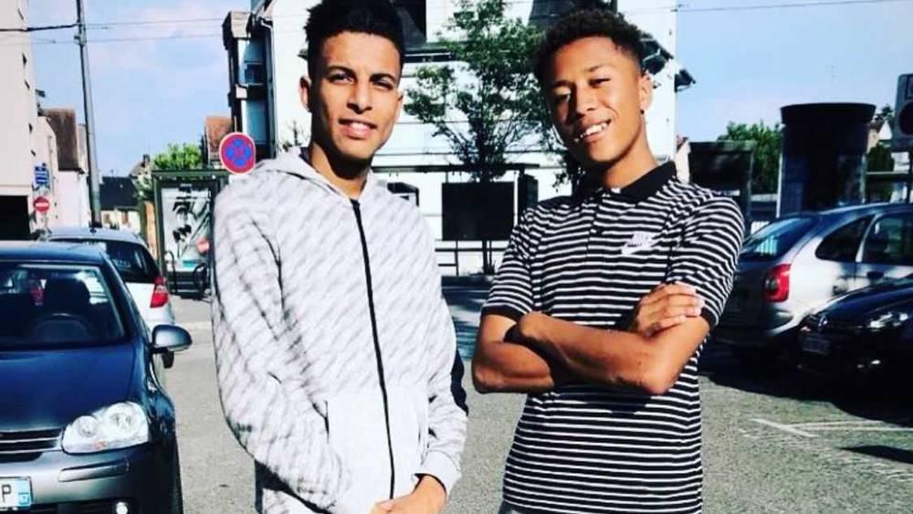 عز الدين أوناحي يذرف الدموع متأثرا أثناء زيارته لأسامة فلوح