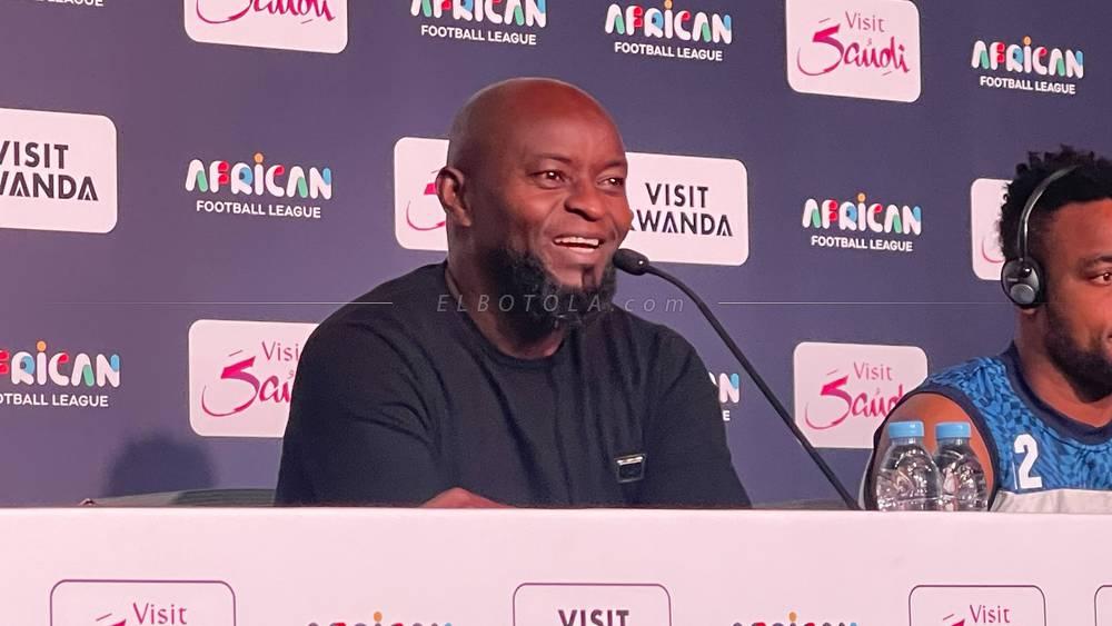 فينيدي (مدرب إنييمبا): "قَدِمنا إلى الدار البيضاء من أجل القِتال.. ليس لدينا أي شيء نخسره"