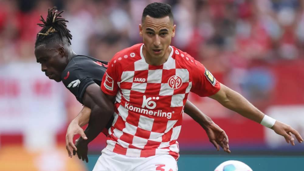 أنور الغازي: "لقد أسيء فهم تصريحاتي السابقة وأود أن أوضح أنني أدافع عن السلام والإنسانية للجميع"