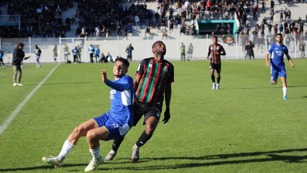 البطولة الاحترافية/ الجيش الملكي يستقبل اتحاد طنجة وش. السوالم يحل ضيفا على المغرب التطواني ون. بركان يواجه "الماص"