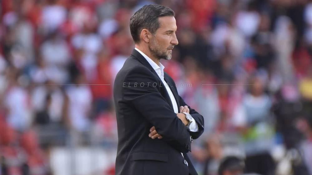 زينباور يمنح لاعبي الرجاء الإثنين يوم راحة بعد مباراة أولمبيك آسفي