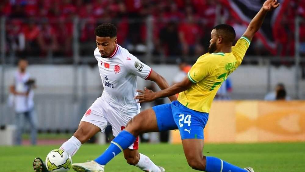 اللجنة المنظمة للدوري الأفريقي: "لحظة صمت ستسبق مباراة الوداد وسان داونز حدادا على أسامة فلوح"