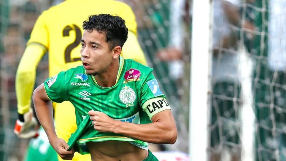 لائحة الرجاء لمباراة الفتح.. غياب الوردي وسوبول والزرهوني وحضور لاعب فريق الأمل منصور ناشط