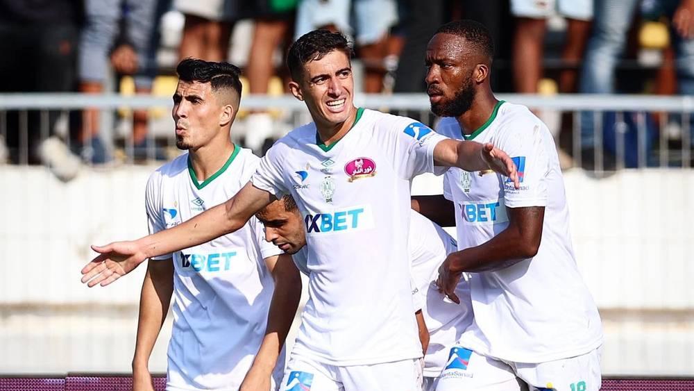 بعد إغلاق "دونور".. الرجاء يفاضل بين ملعبين لاستقبال مبارياته في البطولة