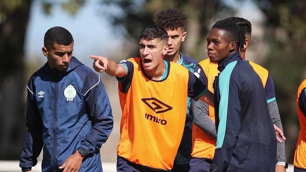 الرجاء ينقل تداريبه إلى المحمدية استعدادا لمواجهة ش. السوالم والزرهوني وموهوب وعراصي يخضعون لبرنامج تأهيلي قبل العودة إلى الميادين