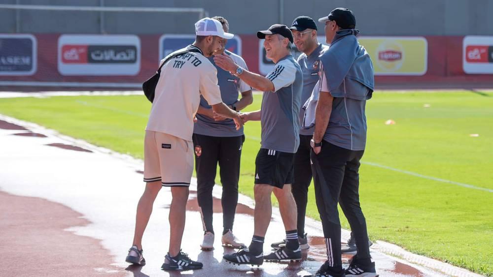 رضا سليم يتواجد في تداريب الأهلي ويبدأ برنامج التأهيل البدني خلال ‏الساعات القادمة بعد خضوعه لعملية جراحية