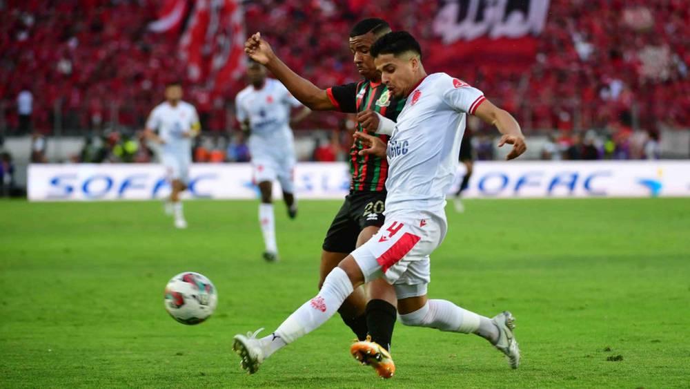 العصبة الاحترافية تتجه لتأجيل مباراة الوداد والجيش الملكي